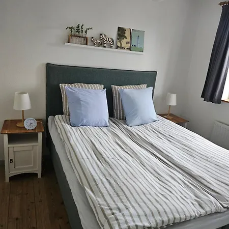 A Med Dejlig Gardhave Pa Thuro Kaeledyr Er Ikke Gratis Og Skal Tilfojes شقة