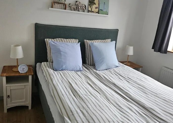 A Med Dejlig Gardhave Pa Thuro Kaeledyr Er Ikke Gratis Og Skal Tilfojes アパート